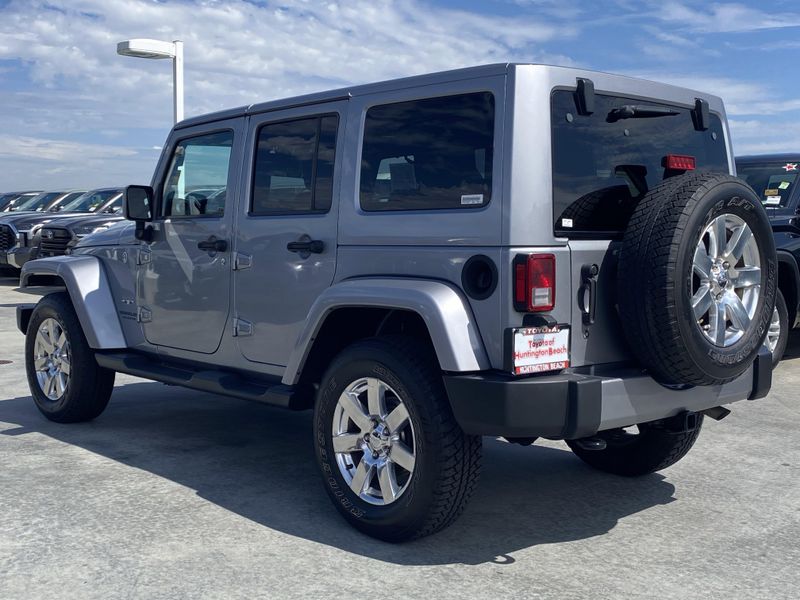 Used 2016 Jeep Wrangler Unlimited SaharaImage 5