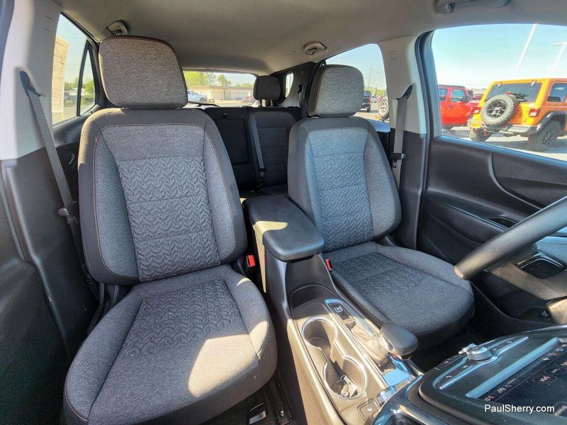 Used 2023 Chevrolet Equinox LT