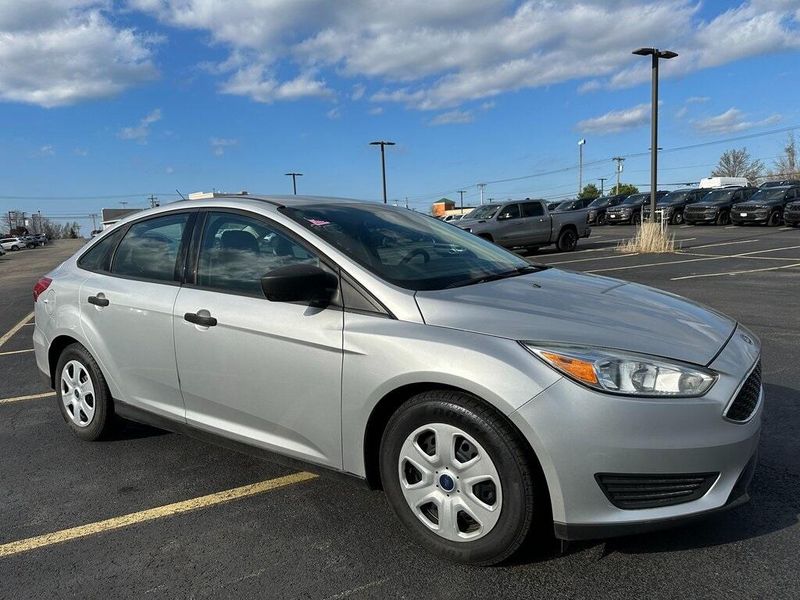 2017 Ford Focus SImage 1