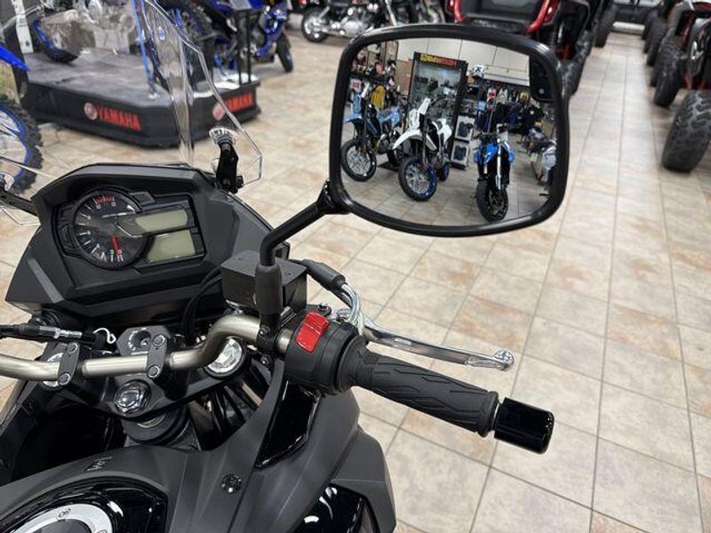 New 2025 Suzuki V-STROM 650 Image 21