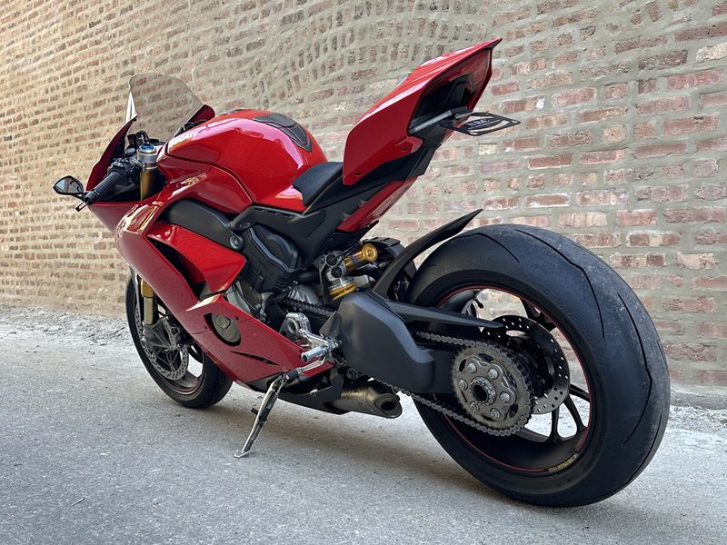 2018 Ducati Panigale V4 S  Image 6