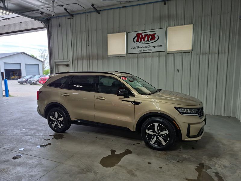 2021 Kia Sorento SImage 2