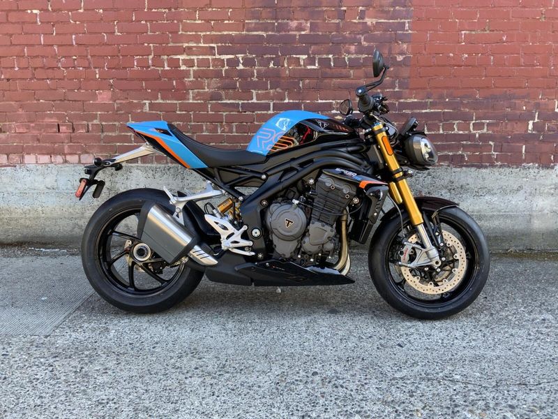 2027 Triumph SPEED TRIPLE 1200 RS