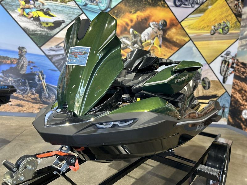 New 2025 Kawasaki JET SKI ULTRA 160LX Image 10