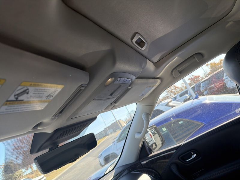 Used 2023 Nissan Armada PlatinumImage 36