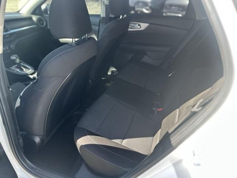 Used 2023 Kia Forte LXSImage 11