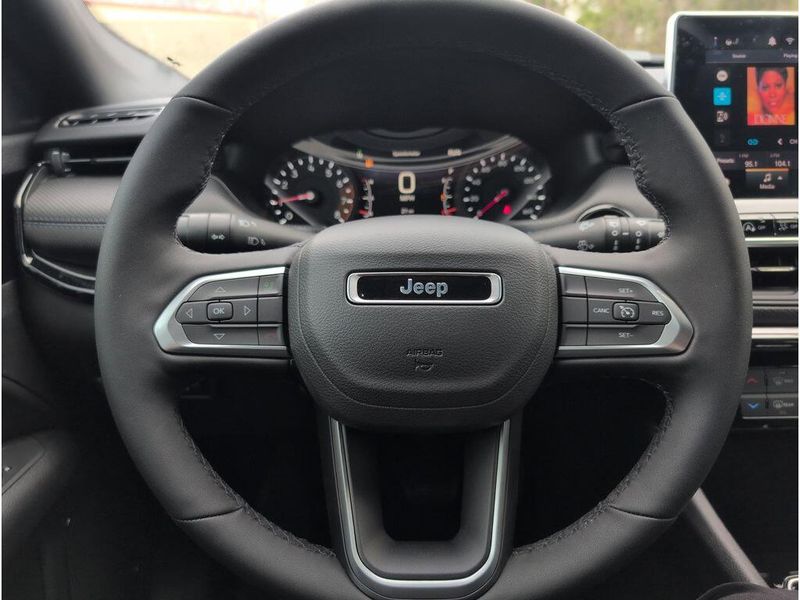 New 2026 Jeep Compass Latitude Altitude 4x4Image 22