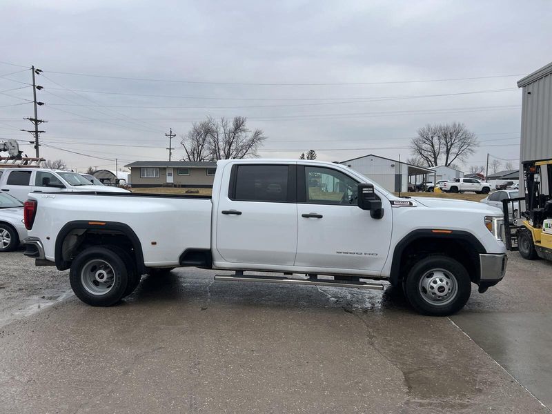 2023 GMC Sierra 3500HD ProImage 1