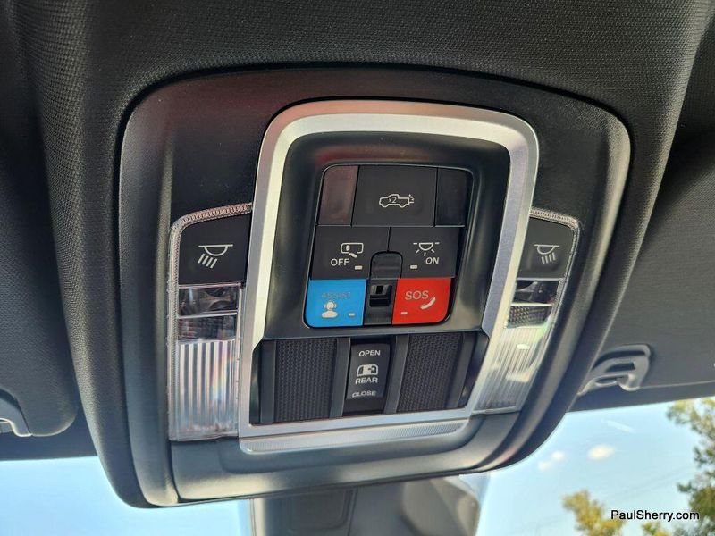 2026 Ram 1500 Laramie photo 39