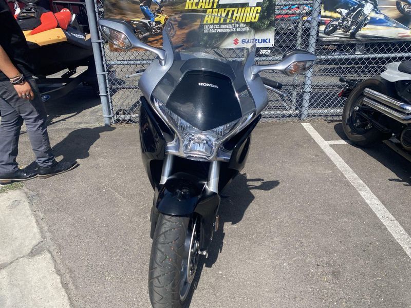 Used 2013 Honda VFR1200F Image 3