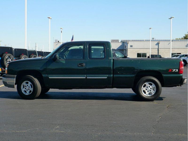 2003 Chevrolet Silverado 1500 LS Z71Image 11