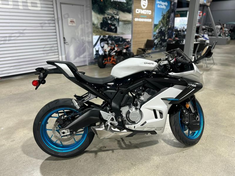 New 2026 CFMOTO 675SS Image 4