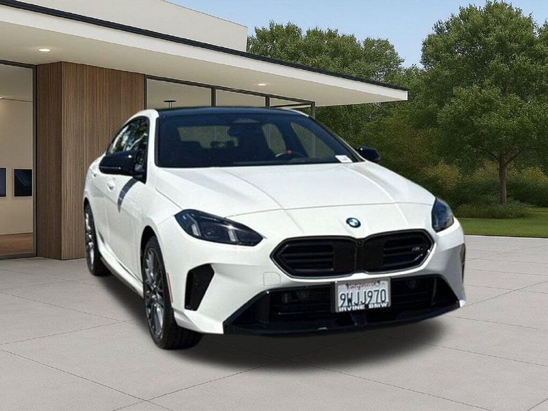 Used 2026 BMW 2 Series M235i xDriveImage 5