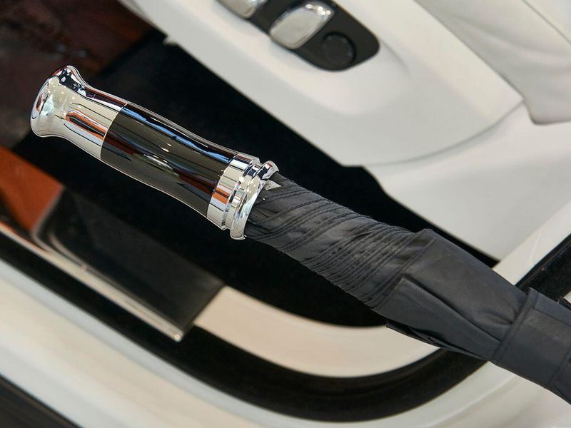 Used 2025 Rolls-Royce Cullinan Image 23