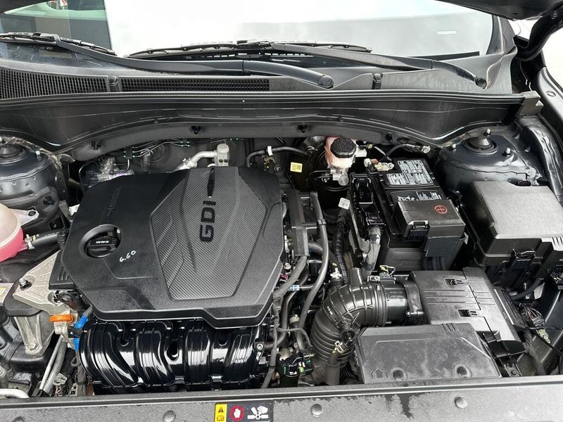 2022 Hyundai Santa Fe SELImage 15