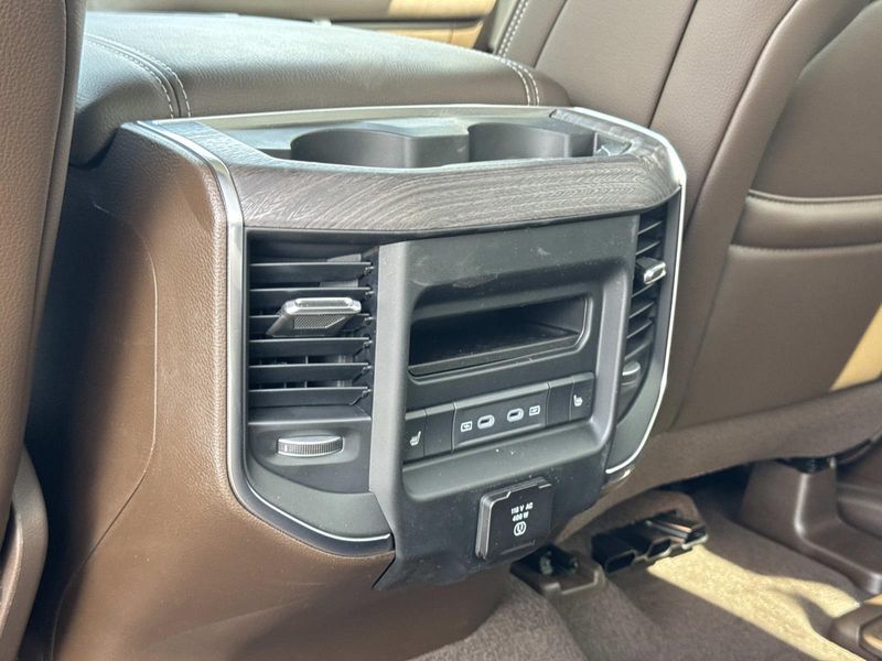 New 2026 RAM 1500 Laramie Crew Cab 4x4 5'7' Box