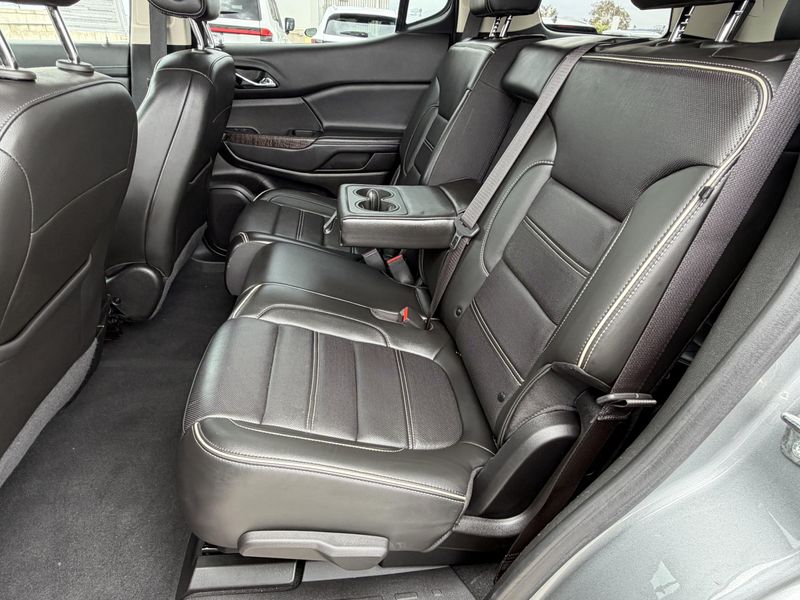 Used 2023 GMC Acadia DenaliImage 32
