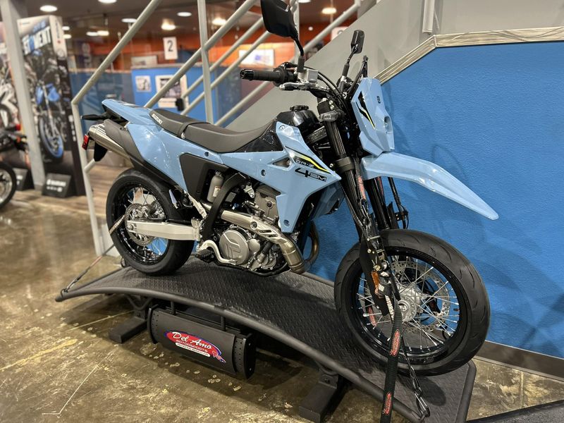 New 2025 Suzuki DR-Z4SM Image 2