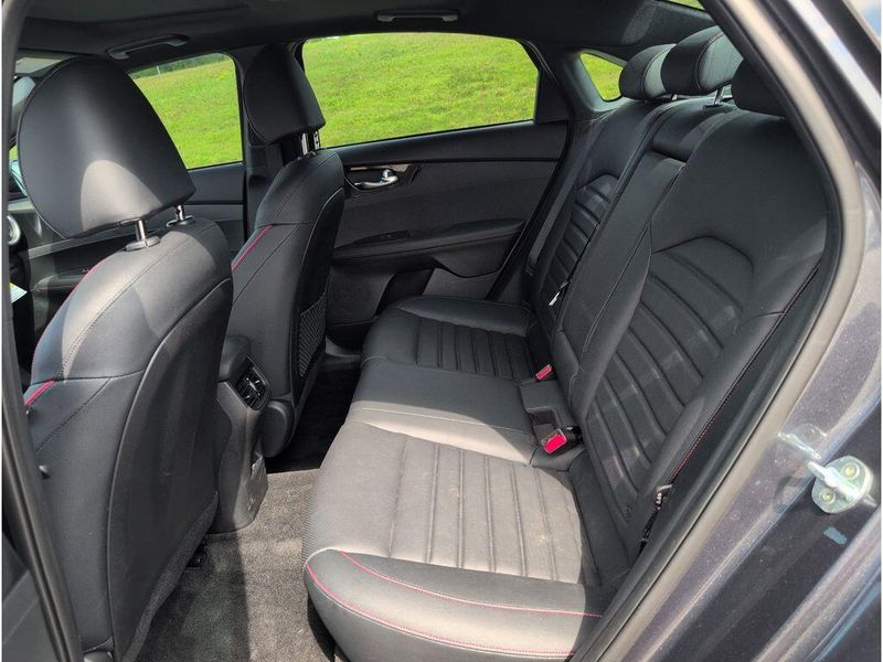 Used 2023 Kia Forte GTImage 29