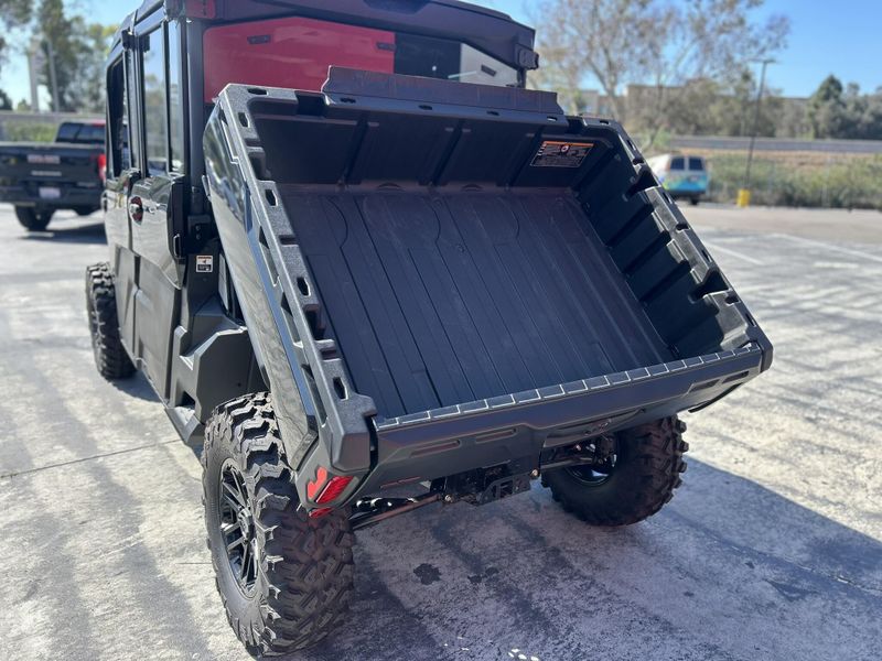 New 2025 Can-Am DEFENDER MAX LONE STAR CAB HD10 Image 25
