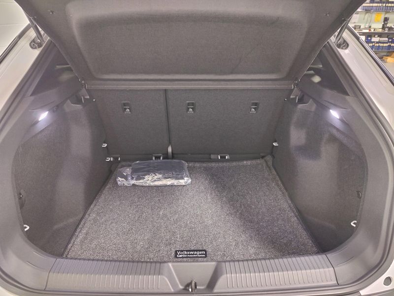 Used 2024 Volkswagen ID.4 StandardImage 12