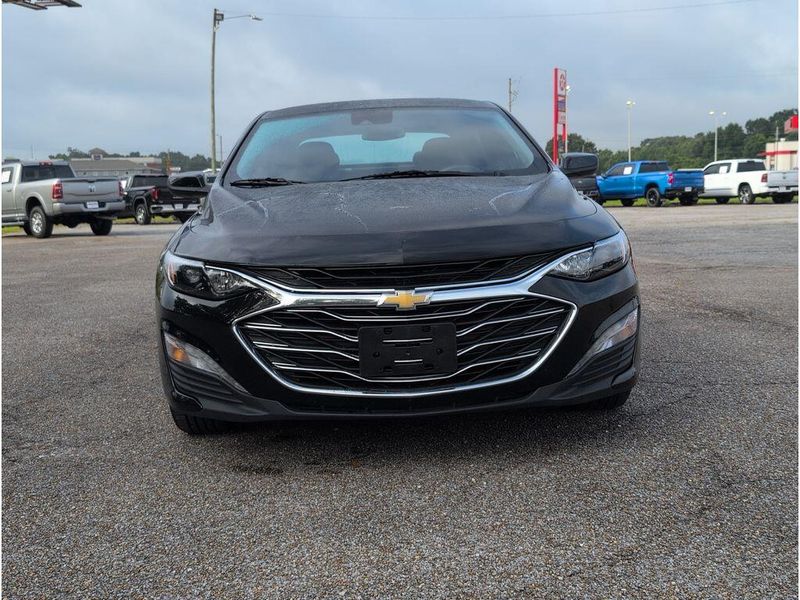 Used 2024 Chevrolet Malibu LTImage 8