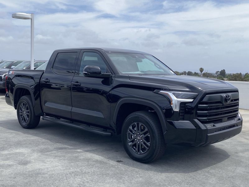 2025 Toyota Tundra SR5Image 2