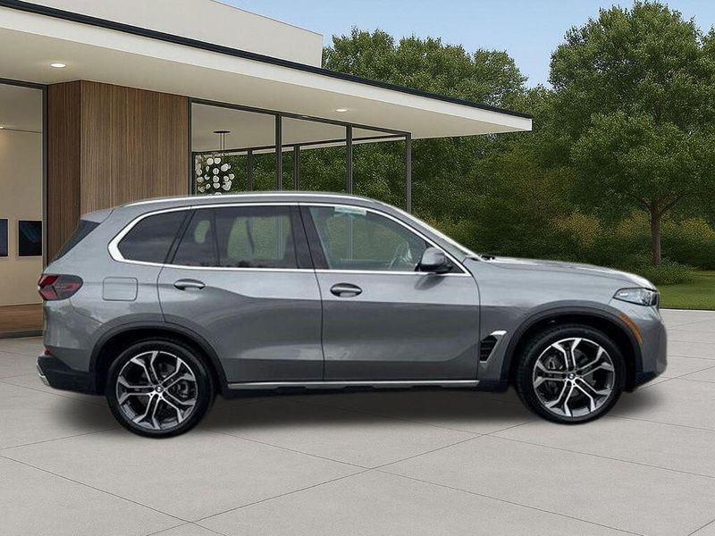 Used 2026 BMW X5 sDrive40iImage 7