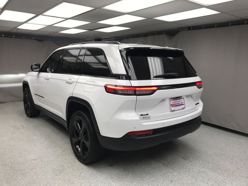 2023 Jeep Grand Cherokee LimitedImage 16