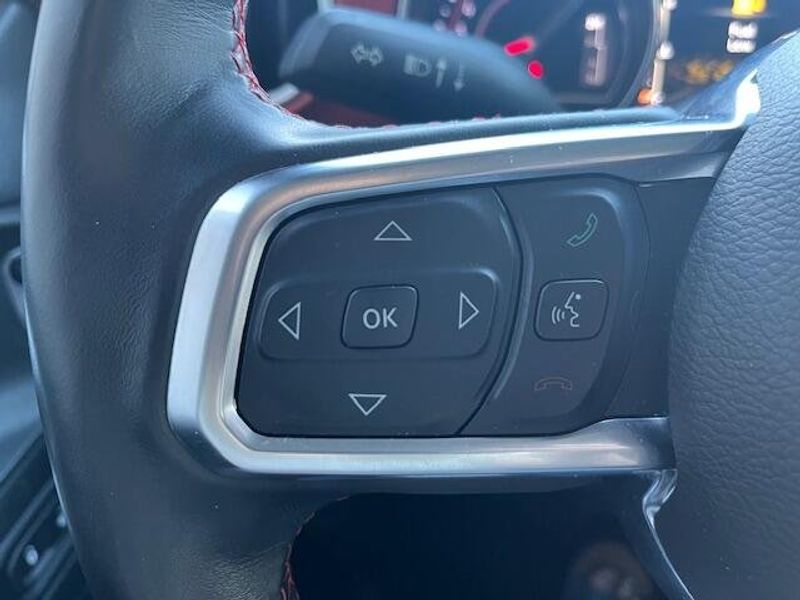Used 2018 Jeep Wrangler Unlimited RubiconImage 16
