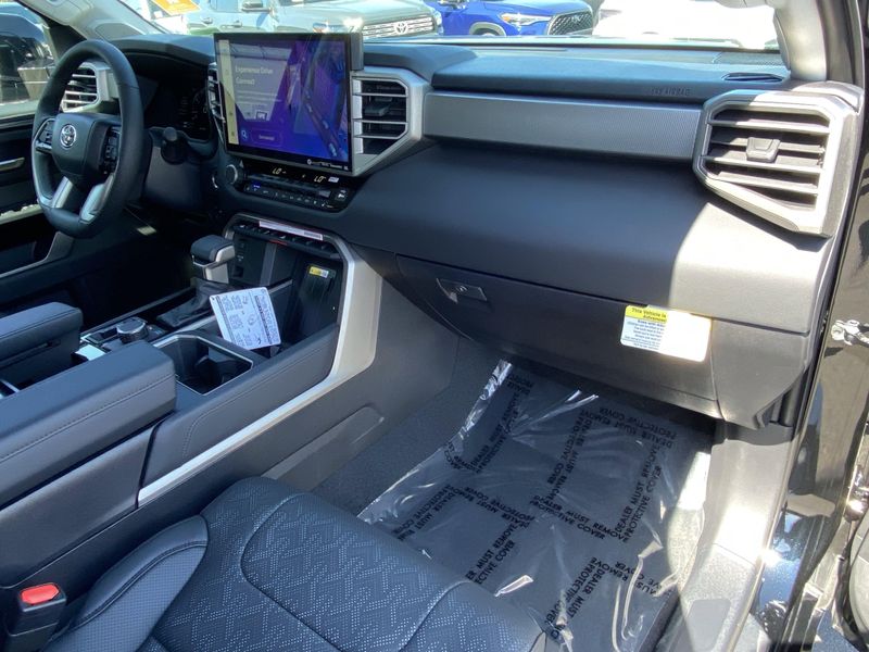 2024 Toyota Tundra LimitedImage 11