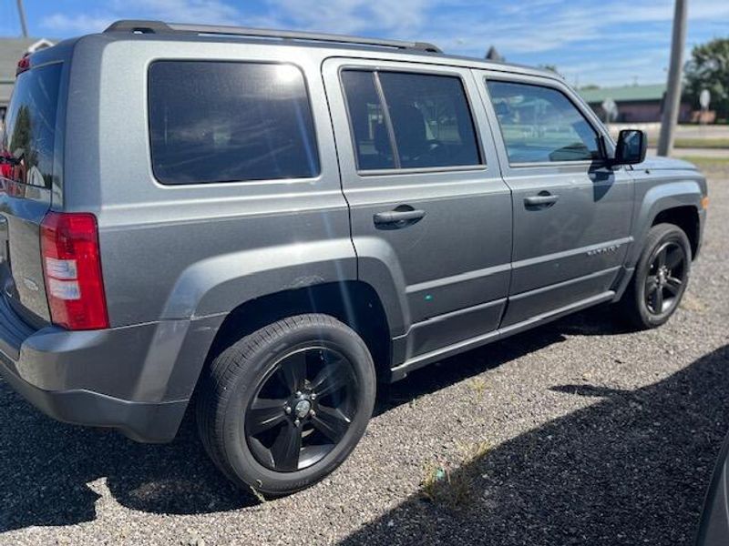 Used 2014 Jeep Patriot LatitudeImage 5