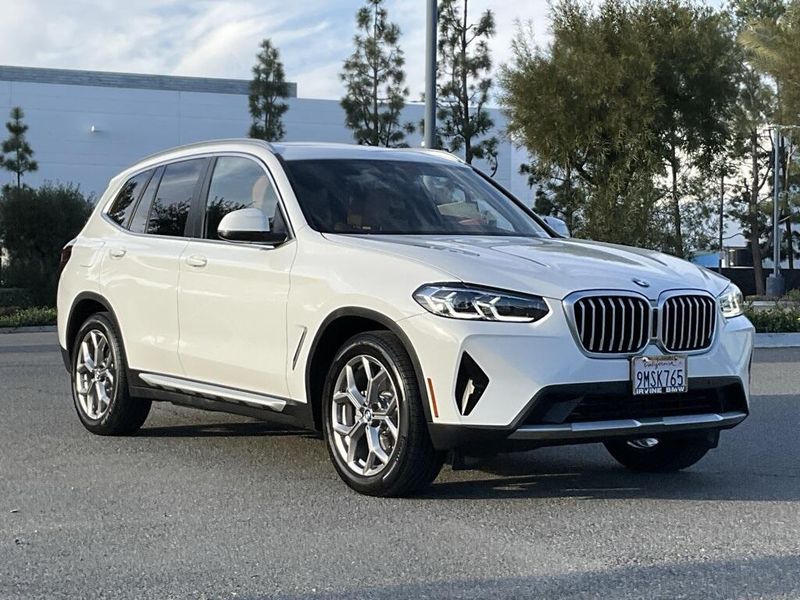 2024 BMW X3 sDrive30iImage 3