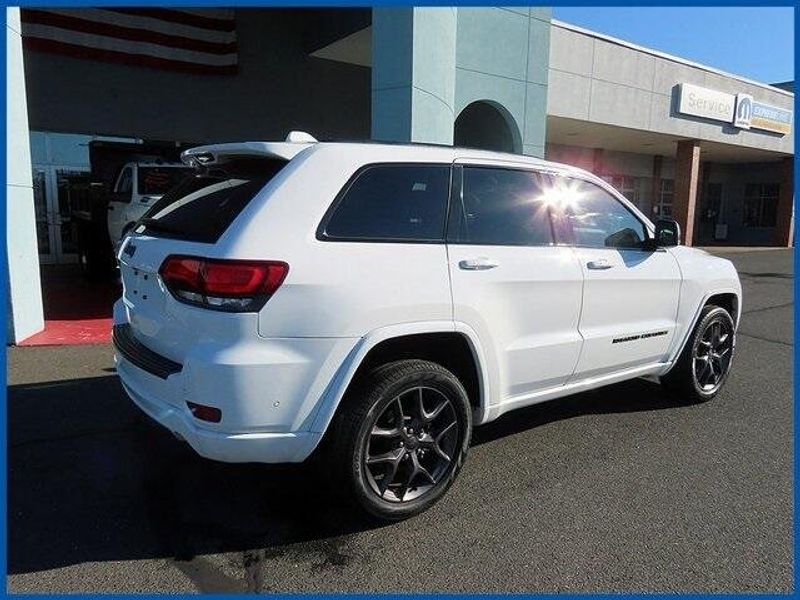 2021 Jeep Grand Cherokee 80th Anniversary EditionImage 6