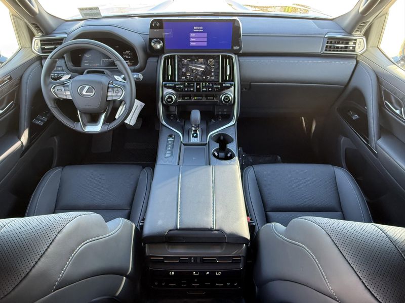 New 2026 Lexus LX 700h LuxuryImage 27