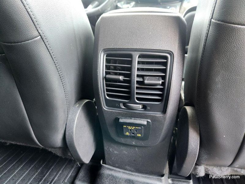 Used 2019 Ford Escape TitaniumImage 41