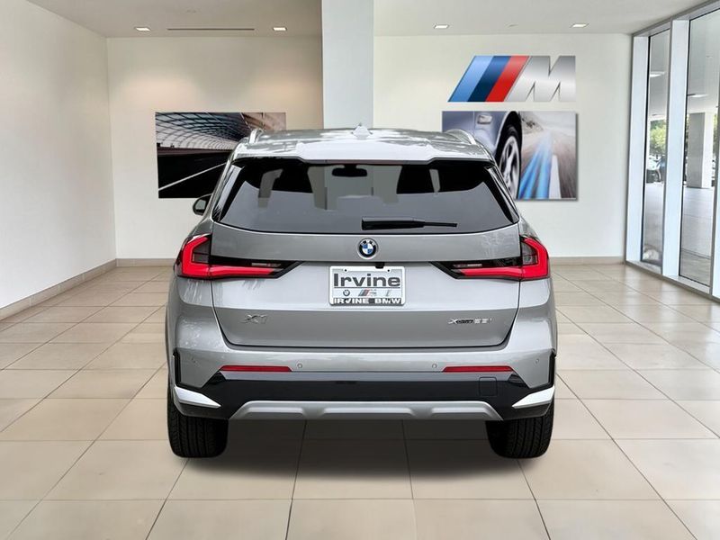 2025 BMW X1 xDrive28iImage 7