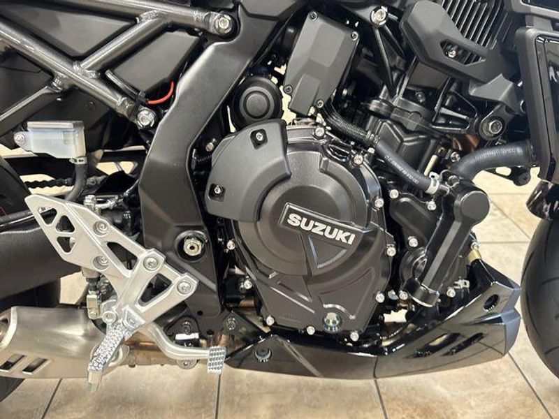 New 2026 Suzuki GSX-8TT Image 23