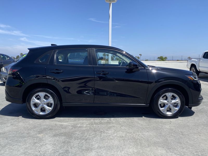 2024 Honda HR-V LXImage 3