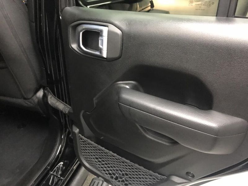 Used 2022 Jeep Wrangler Unlimited Sport SImage 18