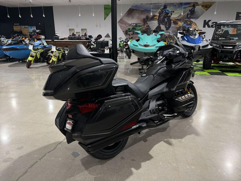 New 2026 Honda GOLDWING TOUR DCT Image 17