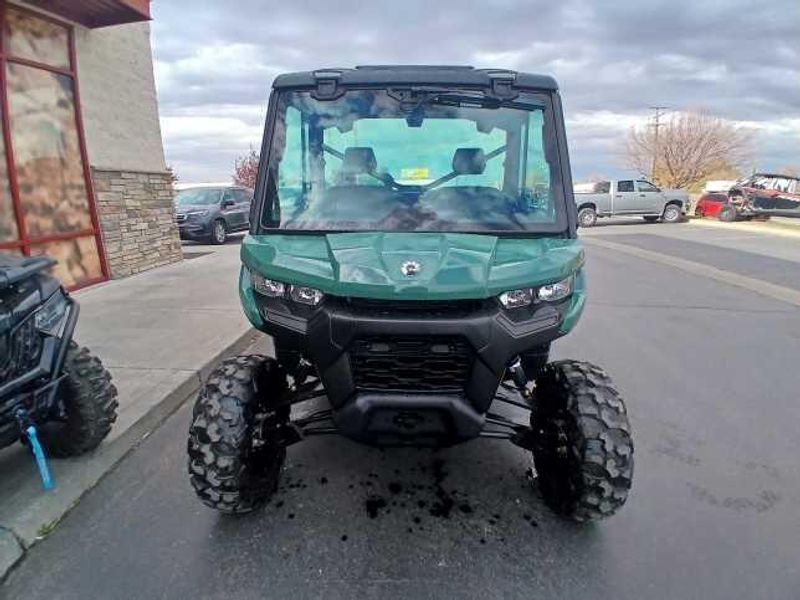 New 2026 Can-Am DEFENDER DPS CAB HD9 
