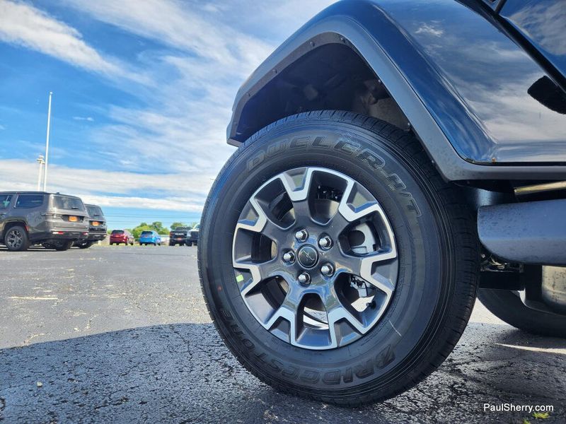 New 2026 Jeep Wrangler 4-door Sahara