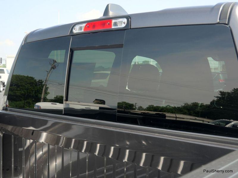 New 2025 RAM 1500 Laramie Crew Cab 4x4 5