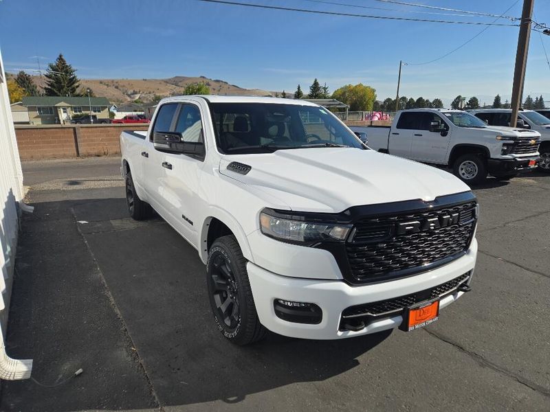 2025 Ram 1500 Big Horn photo 2