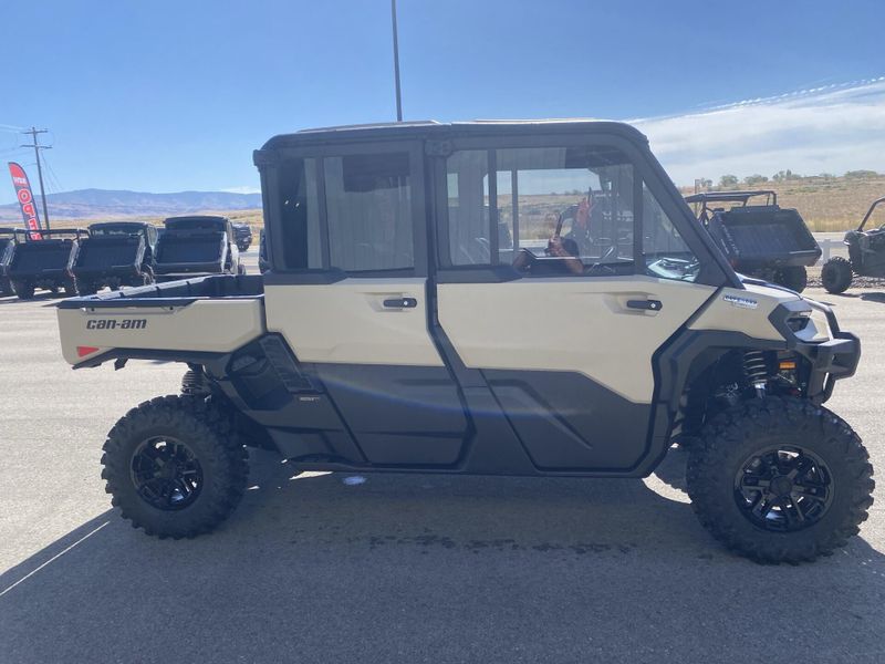 New 2026 Can-Am DEFENDER MAX LIMITED HD11 