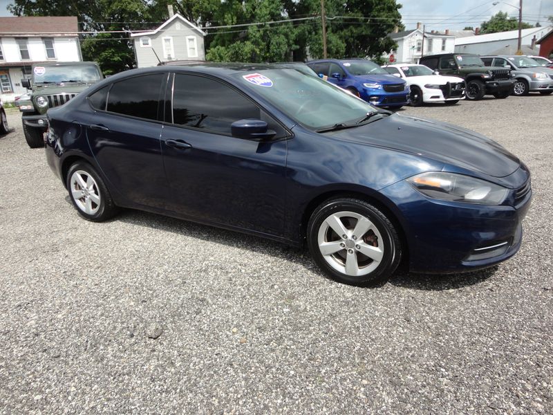 2016 Dodge Dart SXTImage 4