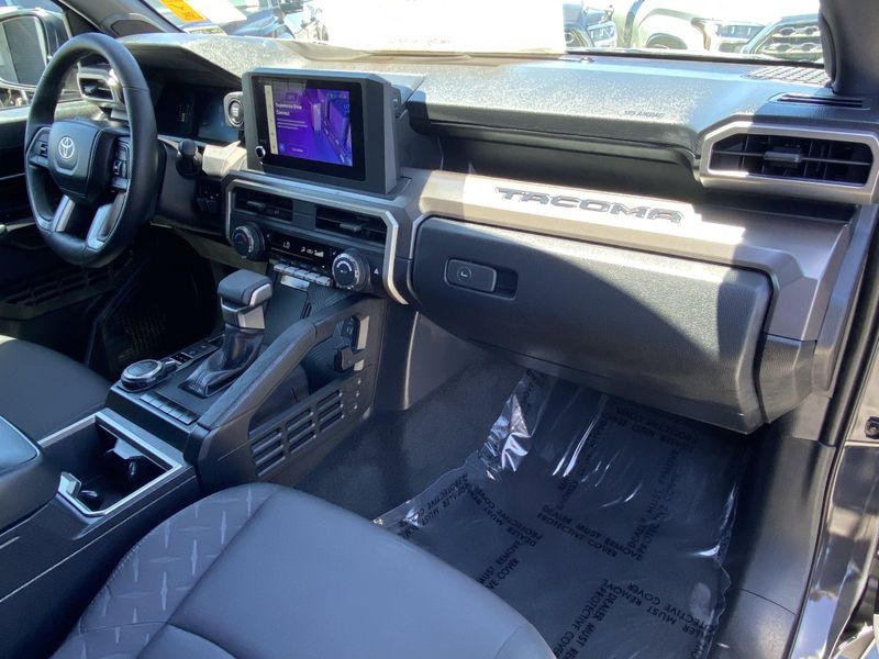 Used 2024 Toyota Tacoma SR5Image 9