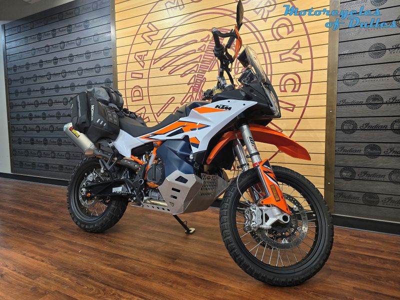 2023 KTM Adventure 890 R Image 2