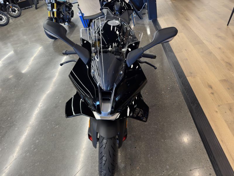 New 2025 BMW S 1000 RR 
